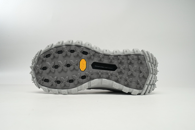 【DA3LJ】蚂蚁白-26 盟可睐 户外运动着山系 I209B 4M00230 M2962 Moncler Trailgrip Fluorescent Black Anthill