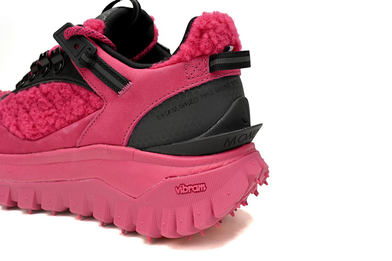 【DA3LJ】黑绒粉-21 盟可睐 户外运动着山系 I209A 4M00230 M3312 Moncler Trailgrip Fluorescent Black Black Velvet Powde