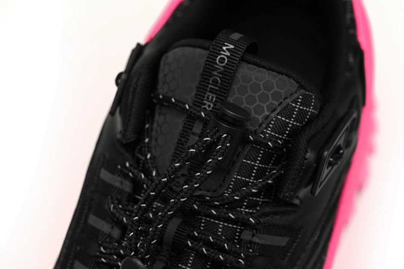 【DA3LJ】黑粉-19 盟可睐 户外运动着山系 I209A 4M00230 M2058 Moncler Trailgrip Fluorescent Black Black Powder