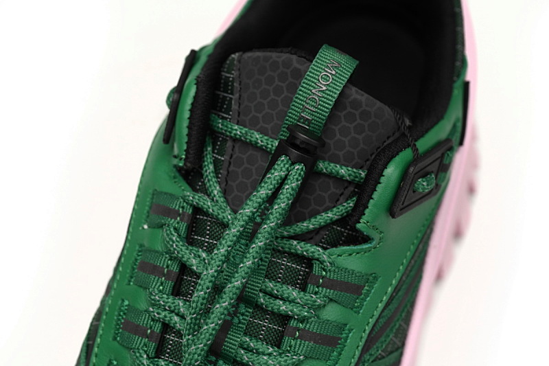 【DA0LJ】绿粉-16 盟可睐 户外运动着山系 I209A 4M00230 M2058P48 Moncler Trailgrip Fluorescent Black Green Powder