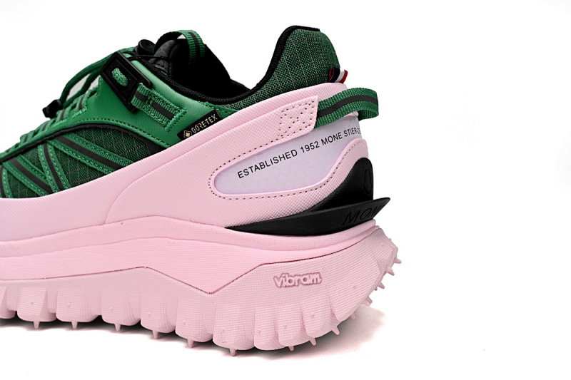 【DA0LJ】绿粉-16 盟可睐 户外运动着山系 I209A 4M00230 M2058P48 Moncler Trailgrip Fluorescent Black Green Powder