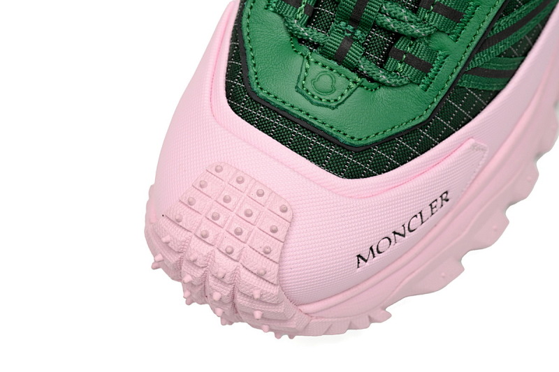 【DA0LJ】绿粉-16 盟可睐 户外运动着山系 I209A 4M00230 M2058P48 Moncler Trailgrip Fluorescent Black Green Powder