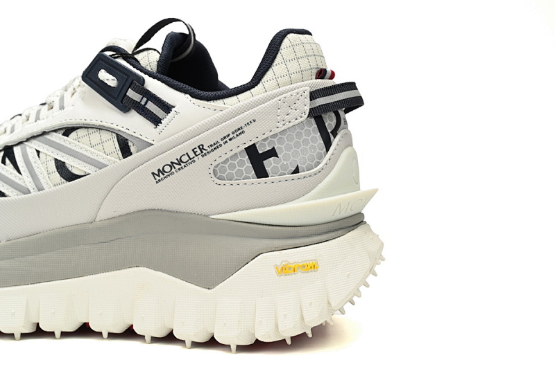【DA3LJ】白灰-4 盟可睐 户外运动着山系 I209A 4MDD090 M3311 Moncler Black White and Black