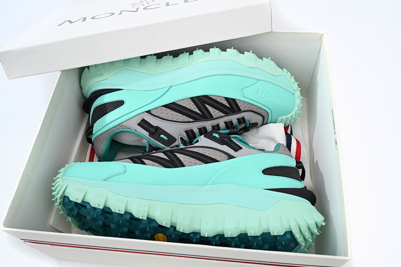 【DA3LJ】黑浅绿-9 盟可睐 户外运动着山系 I109A4 M00350 M2062 Moncler Black Green