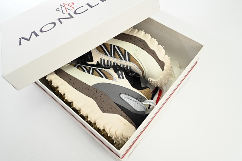 【DA3LJ】灰白色-3 盟可睐 户外运动着山系 I109A4 M00260 M2671 Moncler Trailgrip Grey