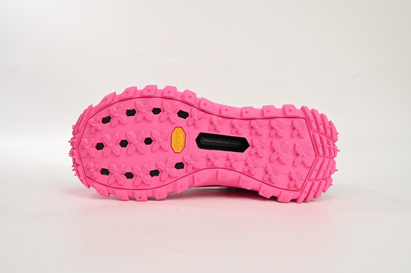 【DA3LJ】粉色-10 盟可睐 户外运动着山系 I109A4 M00260M296 0P49 Moncler Trailgrip Pink