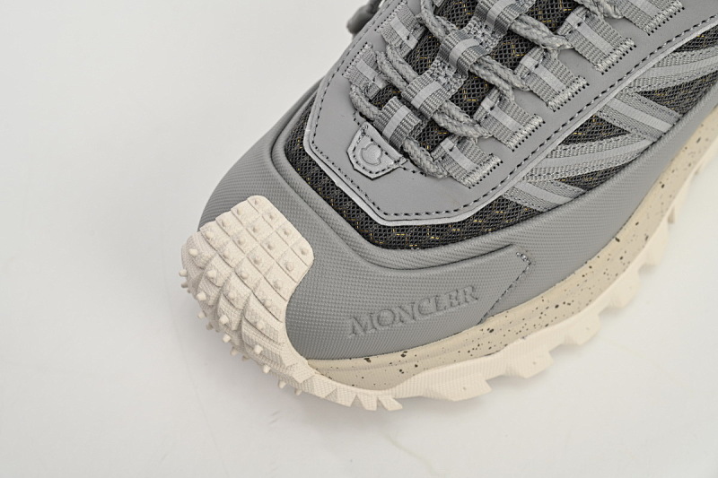 【DA3LJ】灰色-6 盟可睐 户外运动着山系 I109A4 M00260M296 2900 Moncler Trailgrip Grey