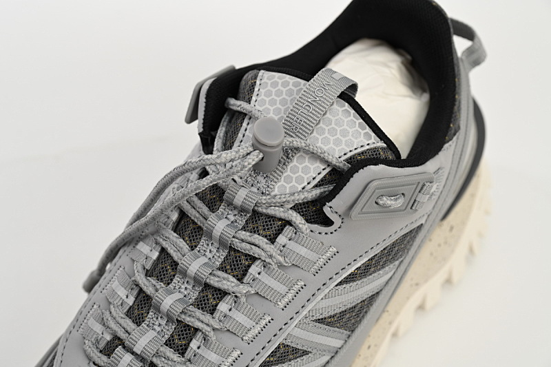 【DA3LJ】灰色-6 盟可睐 户外运动着山系 I109A4 M00260M296 2900 Moncler Trailgrip Grey