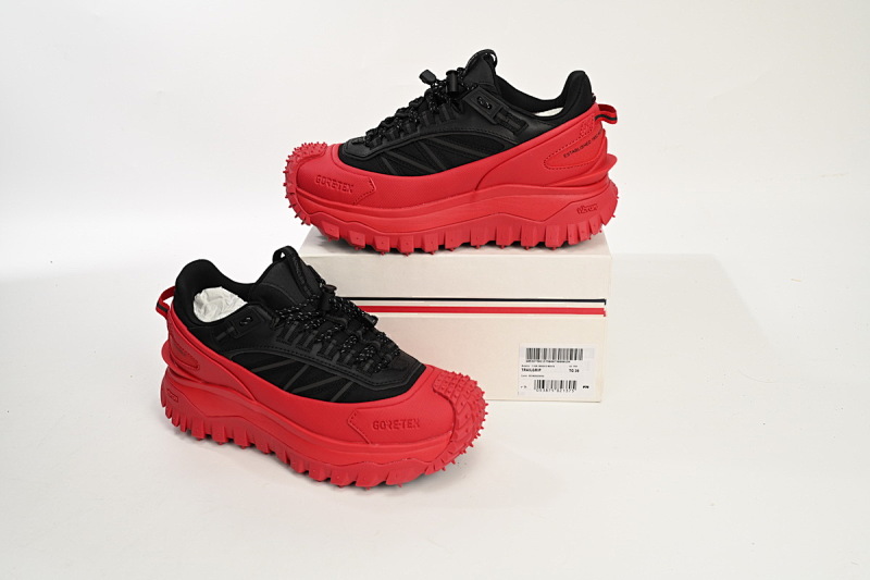 【DA3LJ】黑红色-5 盟可睐 户外运动着山系 H209B4M 00120 M2058 P49 Moncler Trailgrip Black Red