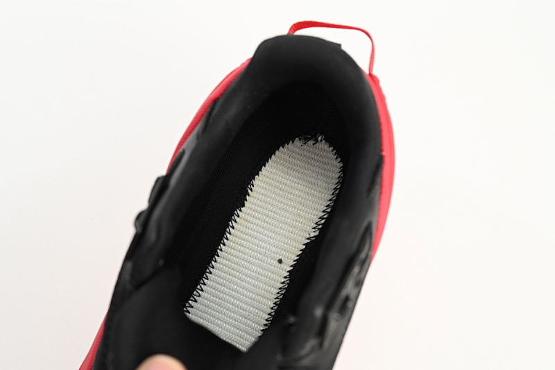 【DA3LJ】黑红色-5 盟可睐 户外运动着山系 H209B4M 00120 M2058 P49 Moncler Trailgrip Black Red