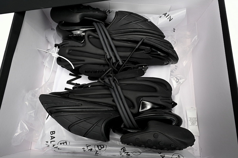 【EA0LJ】全黑-1 巴尔曼子弹系列低帮运动休闲鞋 YM1VJ309 BALMAIN Multikolor Buty sportowe  Black