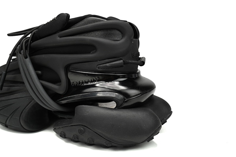 【EA0LJ】全黑-1 巴尔曼子弹系列低帮运动休闲鞋 YM1VJ309 BALMAIN Multikolor Buty sportowe  Black