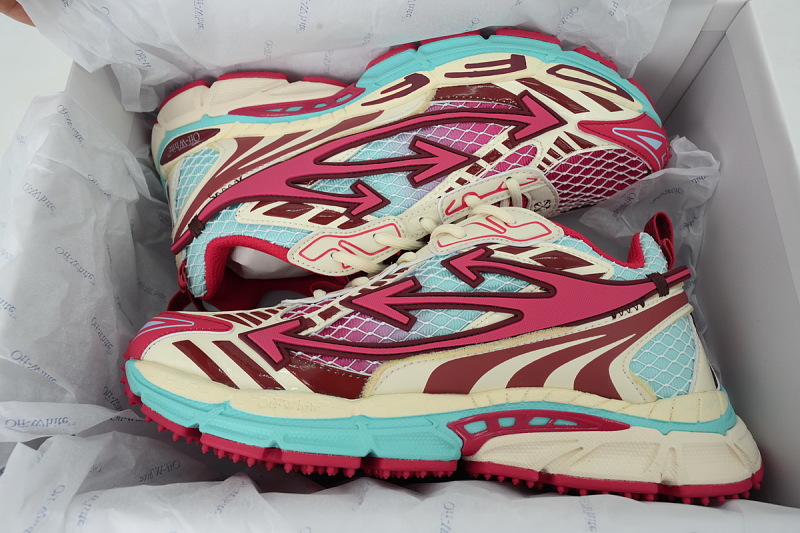 【CP3MI】玫红 OFFWHITE跑鞋系列 OWIA289S 26FAB00 47175 Off-White Wmns Be Right Back 'Powder Blue Coral Red'