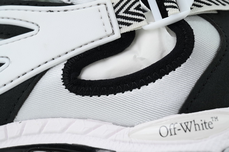 【CP3MI】银黑 OFFWHITE跑鞋系列 OMIA29SS 26FAB00 17210 FF-WHITE Out Of Silver Black