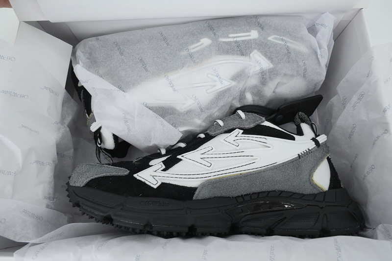 【CP3MI】黑白 OFFWHITE跑鞋系列 OMIA295S 26LEA00 10110 FF-WHITE Out Of Black And White