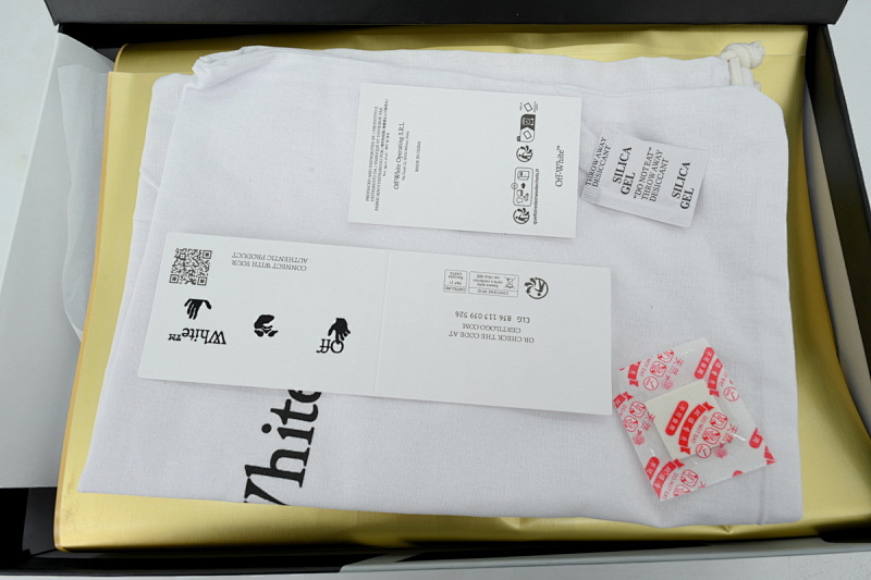 【CP3MI】粉蓝 OFFWHITE跑鞋系列 OMIA295S 26FAB005 7626  FF-WHITE Out Of Powder Blue