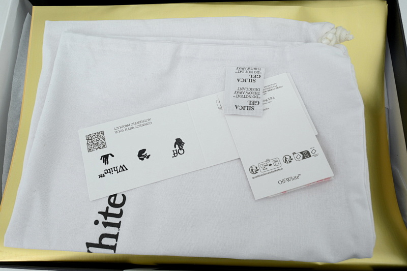 【CP3MI】米白色 OFFWHITE跑鞋系列 OMIA289F 25LEA001 0057  FF-WHITE Out Of Beige
