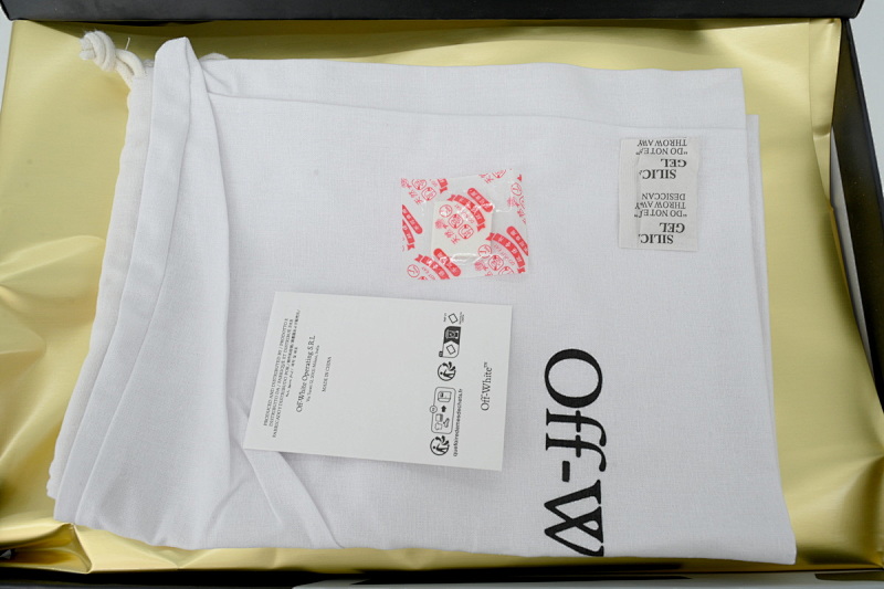 【CP3MI】米色夜光 OFFWHITE跑鞋系列 OWIA295S 26FAB003 1087 FF-WHITE Out Of Beige Night Light