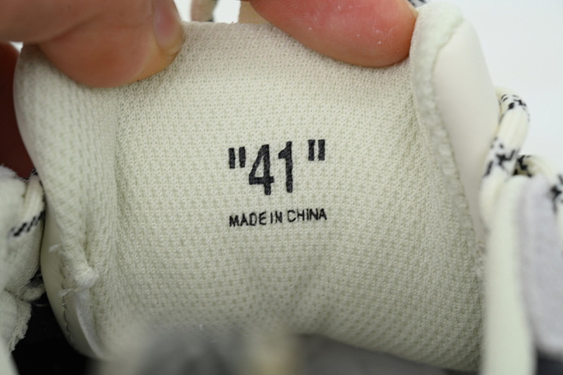【CP3MI】浅米色  OFFWHITE跑鞋系列 OWIA289 F25LEA001 0310 FF-WHITE Out Of Light Beige