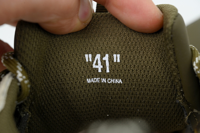 【CP3MI】灰绿 OFFWHITE跑鞋系列 OMIA295F25 LEA001 5717 FF-WHITE Out Of Grayish Green