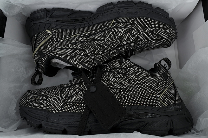 【DP3MI】黑色亮片 OFFWHITE跑鞋系列  OMIA189S21 LEA004 1001 FF-WHITE Out Of Black Glitter