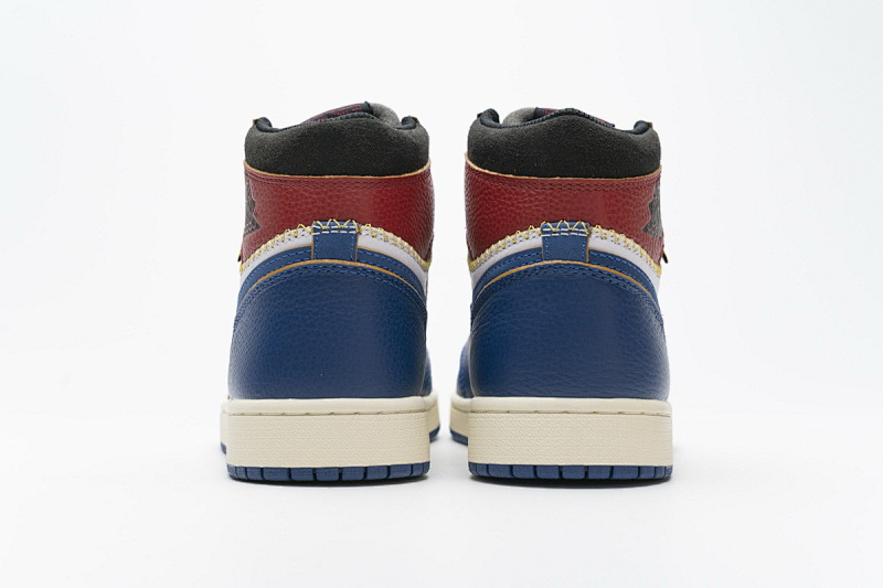 【DA0OW】拼接蓝 乔丹1代篮球鞋BV1300-146 Air Jordan 1 Retro High Union Los Angeles Blue Toe