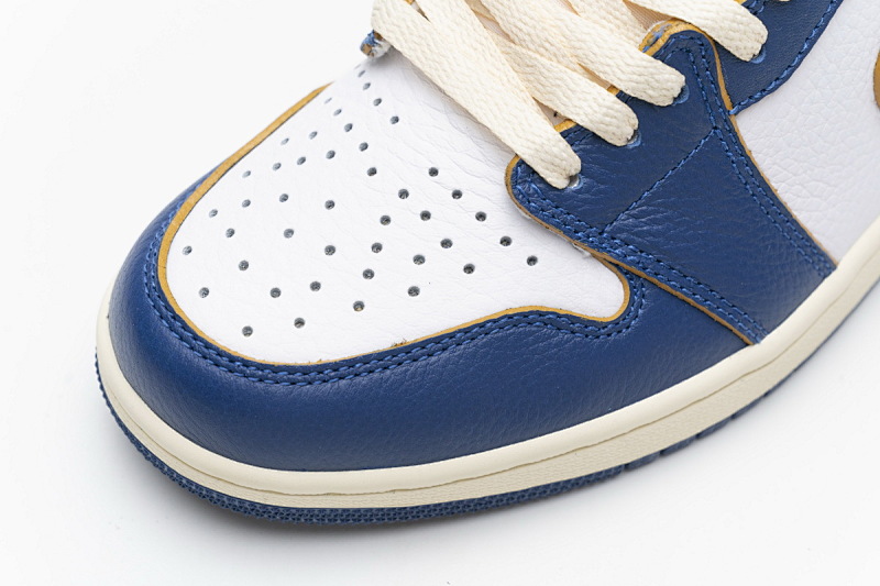 【DA0OW】拼接蓝 乔丹1代篮球鞋BV1300-146 Air Jordan 1 Retro High Union Los Angeles Blue Toe