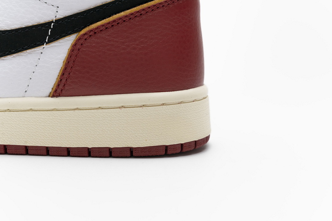 【DA0OW】拼接红 乔丹1代篮球鞋BV1300-106 Air Jordan 1 Retro High Union Los Angeles Black Toe