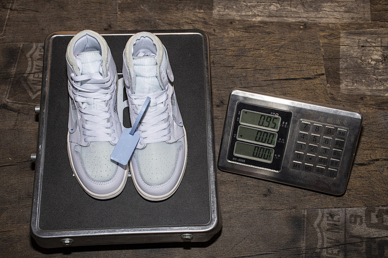 【DA7OW】全白OW 乔丹一代OFF WHITE X Air Jordan 1 AQ0818-100 White