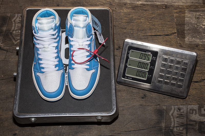 yupoo_308785_26c2f914.jpg 【DA7OW】北卡蓝OW Off White联名 乔丹一代 Off White x Air Jordan 1 “UNC”AQ0818-148