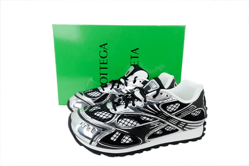 【CA1MB】黑银 葆蝶家跑鞋 Bottega Veneta Orbit低帮休闲跑鞋 Black Silver