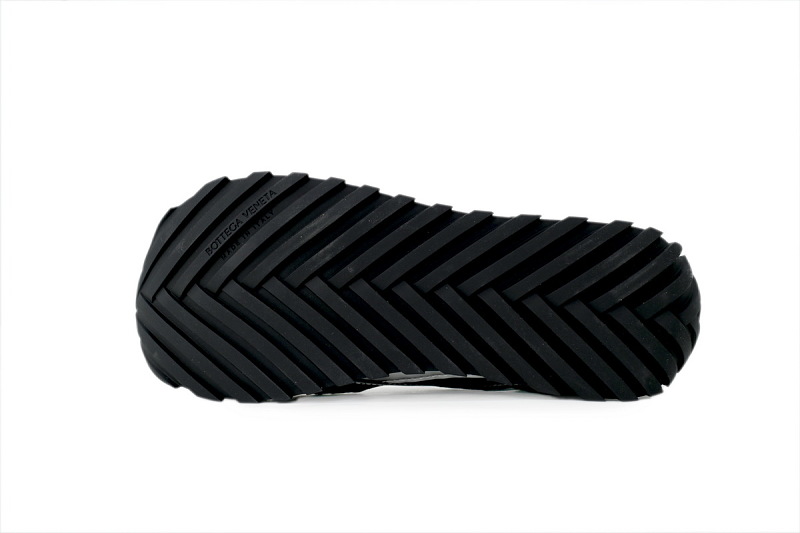 【CA1MB】黑银 葆蝶家跑鞋 Bottega Veneta Orbit低帮休闲跑鞋 Black Silver