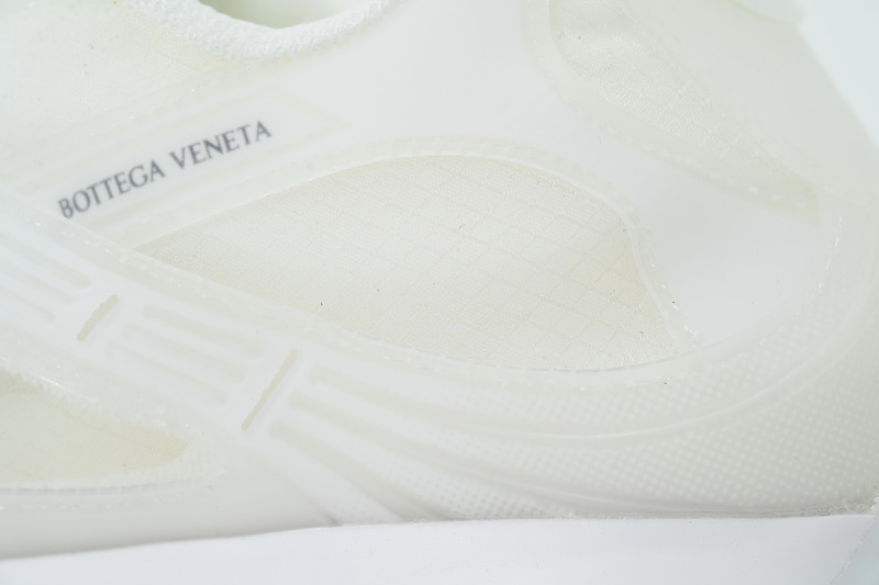 【CA1M9】透明白 葆蝶家跑鞋 827564 V5JI1 9168 Bottega Veneta Orbit Sneaker 'Glass'