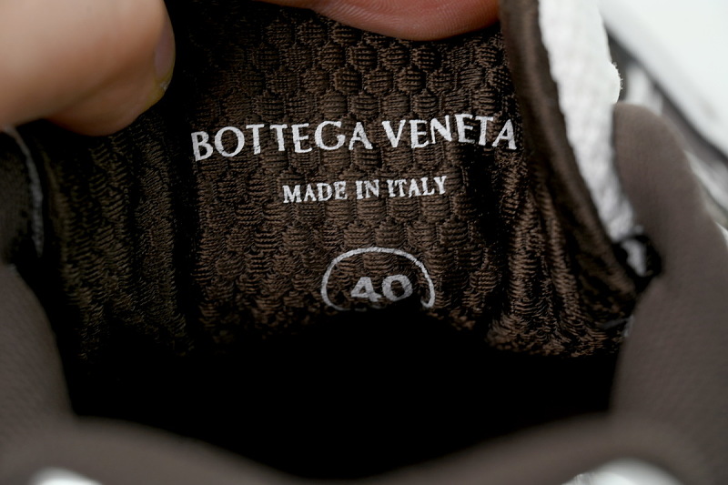 【CA1M9】巧克力棕 葆蝶家跑鞋 741357 V2X40 2145 Bottega Veneta Orbit Sneaker 'Fondant Silver'