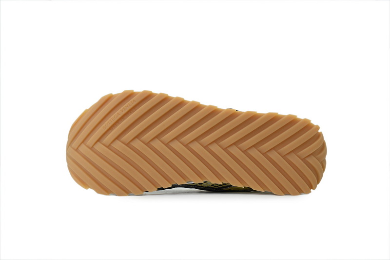 【CA1M9】玄武黑岩 葆蝶家跑鞋 755915 V2X40 9561Bottega Veneta Wmns Orbit 'Zesty Basalt'