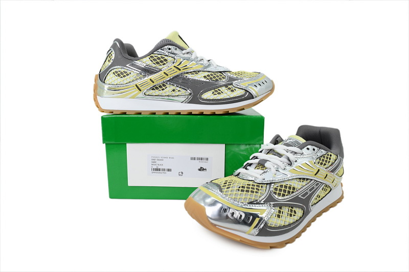 【CA1M9】玄武黑岩 葆蝶家跑鞋 755915 V2X40 9561Bottega Veneta Wmns Orbit 'Zesty Basalt'