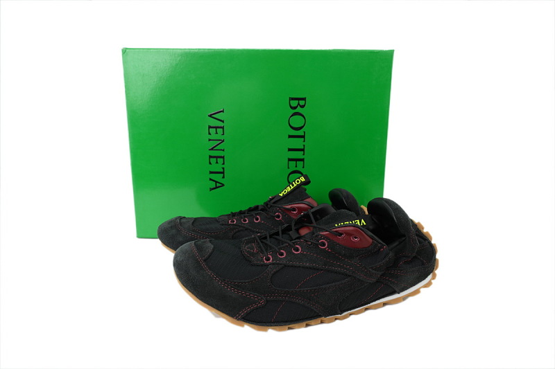 【CA5M9】黑色 葆蝶家跑鞋3代 低帮休闲跑鞋 855200 V65D1 1021 Bottega Veneta Orbit Flash Sneaker 'black'