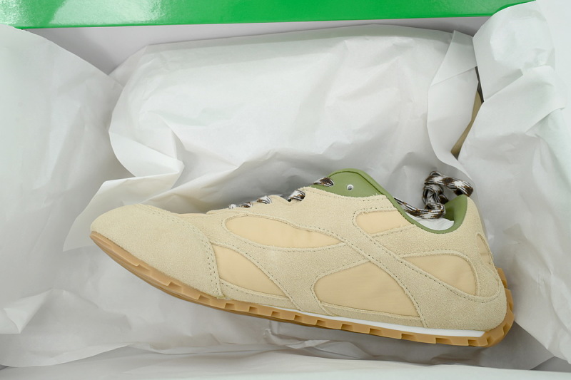 【BA3M9】米色2.0 葆蝶家跑鞋2代 低帮休闲跑鞋 838384 V3MS2 9725 Bottega Veneta Orbit Sneaker 'Beige'