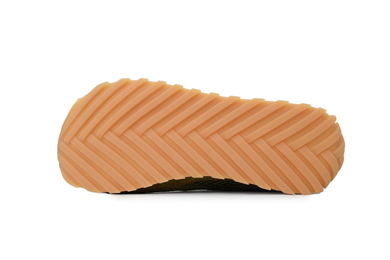 【CA1MB】绒面绿色 葆蝶家跑鞋 Bottega Veneta Orbit低帮休闲跑鞋 Suede Green
