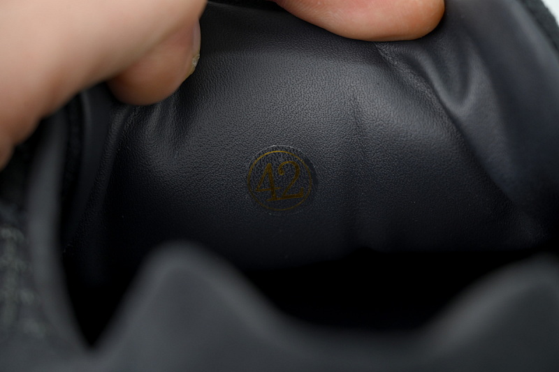 【CA1MB】绒面黑色 葆蝶家跑鞋 Bottega Veneta Orbit低帮休闲跑鞋 Black Suede