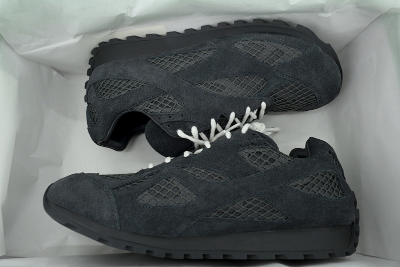 【CA1MB】绒面黑色 葆蝶家跑鞋 Bottega Veneta Orbit低帮休闲跑鞋 Black Suede