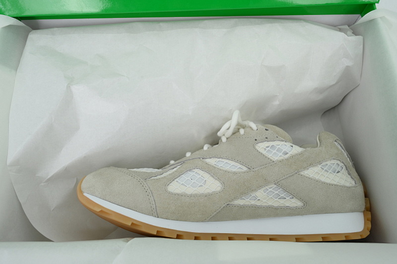 yupoo_309948_e9cf4449.jpg 【CA1MB】绒面灰色 葆蝶家跑鞋 Bottega Veneta Orbit低帮休闲跑鞋 Suede Gray