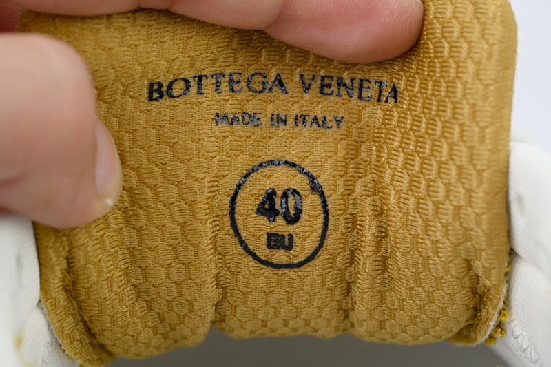 yupoo_310044_1d933629.jpg 【CA1MB】金色 葆蝶家跑鞋 Bottega Veneta Orbit低帮休闲跑鞋 Golden