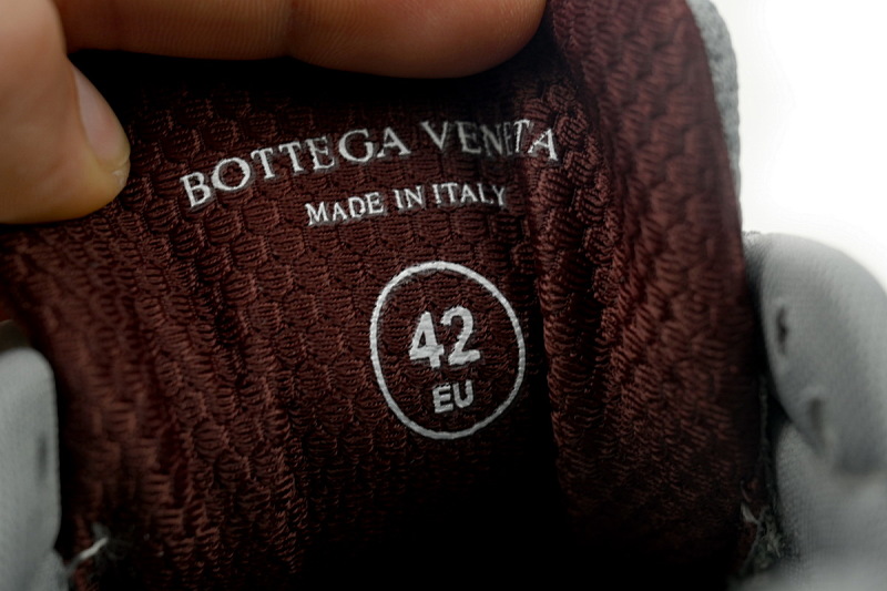 yupoo_310284_cfc30a5f.jpg 【CA1MB】灰红 葆蝶家跑鞋 Bottega Veneta Orbit低帮休闲跑鞋Wine Red