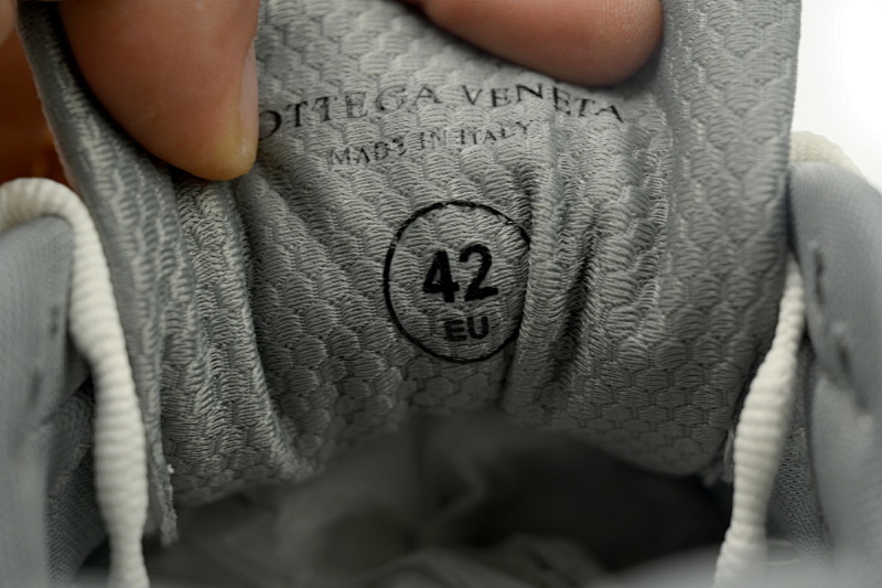 yupoo_310332_30d6da08.jpg 【CA1MB】银色 葆蝶家跑鞋 Bottega Veneta Orbit低帮休闲跑鞋Silver