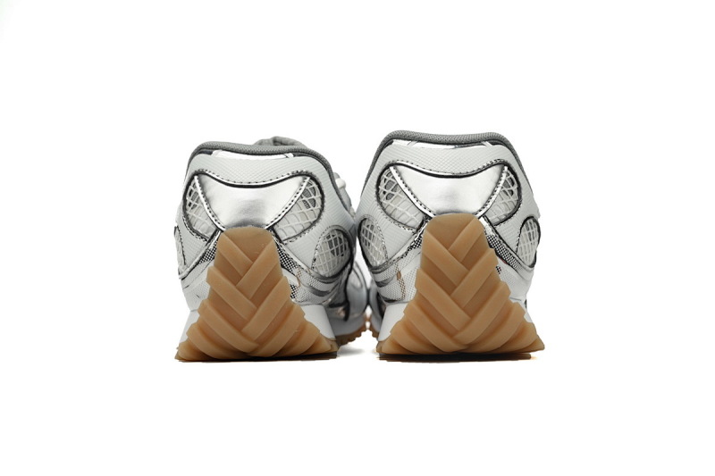 yupoo_310332_c0bb3bf0.jpg 【CA1MB】银色 葆蝶家跑鞋 Bottega Veneta Orbit低帮休闲跑鞋Silver