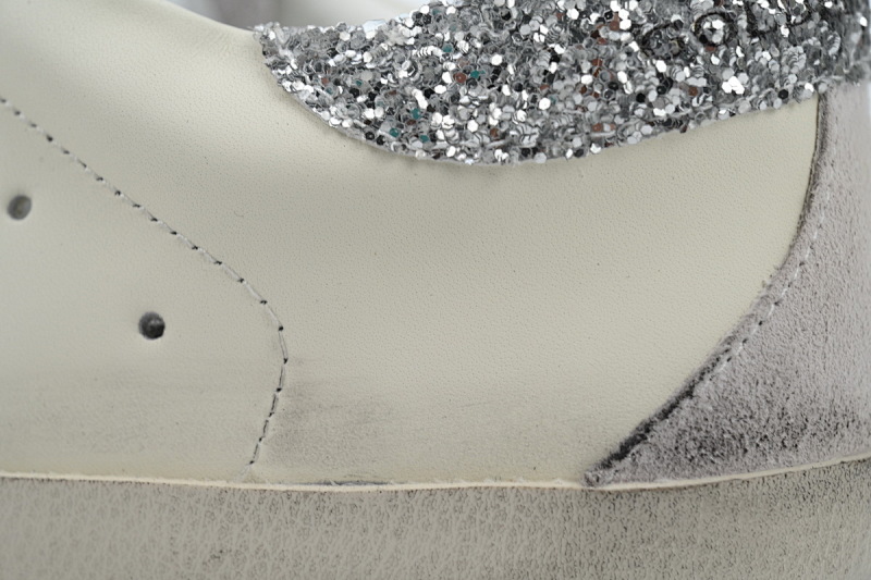 【CA0ET】闪银尾 GGDB 时尚休闲小脏鞋 Golden Goose Super Star 'Sparkling Silver Heel'