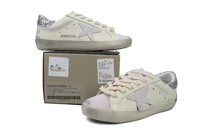 【CA0ET】闪银尾 GGDB 时尚休闲小脏鞋 Golden Goose Super Star 'Sparkling Silver Heel'