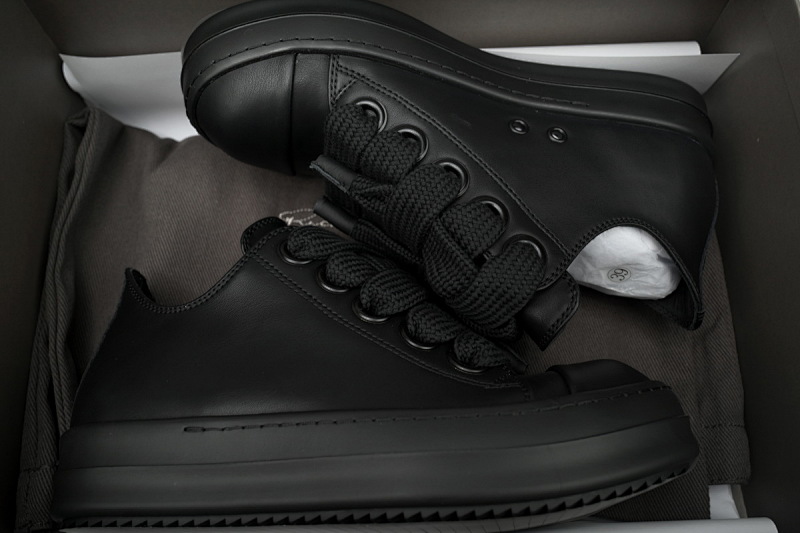 yupoo_311638_c3cf3083.jpg 【DA7ET】RO全黑粗鞋带 里克•欧文斯低帮休闲鞋 RICK OWENS/RO Black