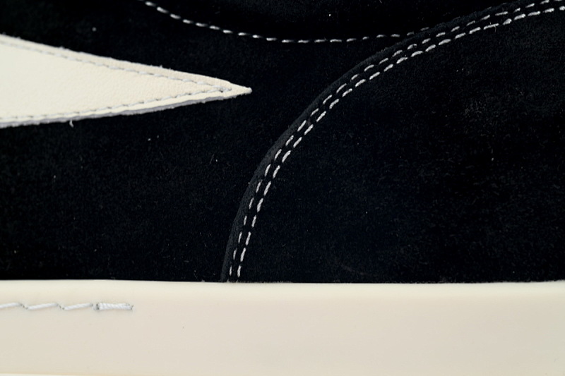 【DA7HZ】RO绒面黑白 里克•欧文斯低帮休闲鞋 Rick Owens Suede Vintage 'Black Milk White’